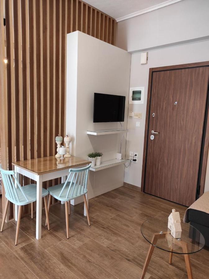 Central Apartment 2 Kalamata Exterior photo